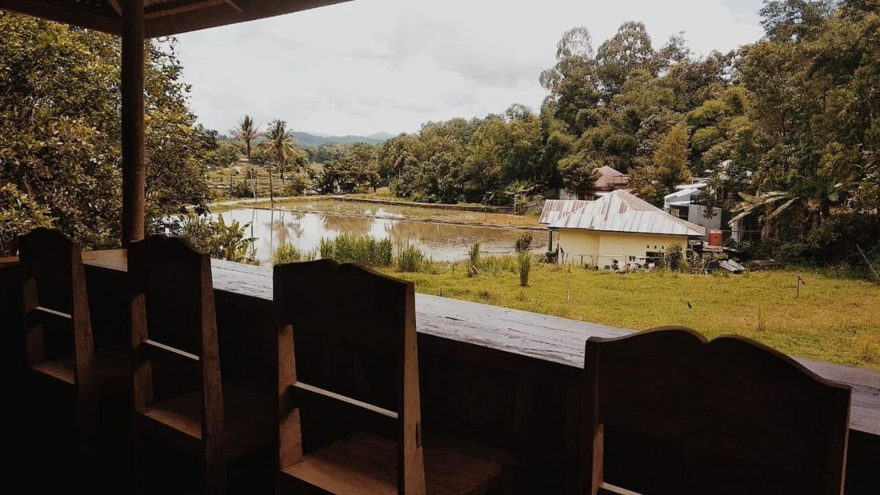 Wisma Papa Tia Toraja Tana Toraja Экстерьер фото